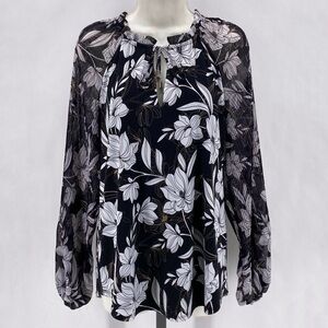 White House Black Market black & white floral shirt
